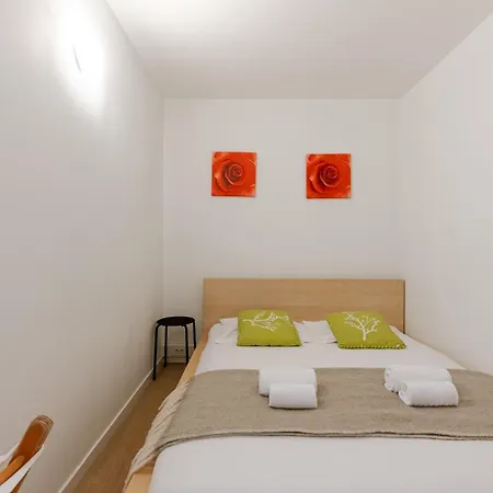 Huswell - Beachside 3-bedroom Duplex Near Sea Appartamento Ostenda